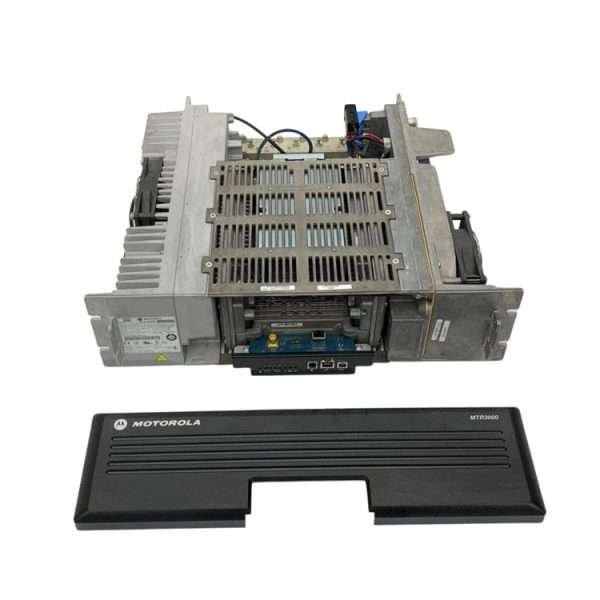 Motorola MTR3000 MTR 3000 Digital Two Way Radio Base Station Repeater - Image 3