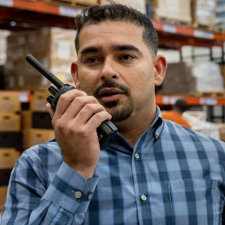 Motorola R2 MOTOTRBO Digital Two-Way Radio Wholesale | TSHICOM - Image 4