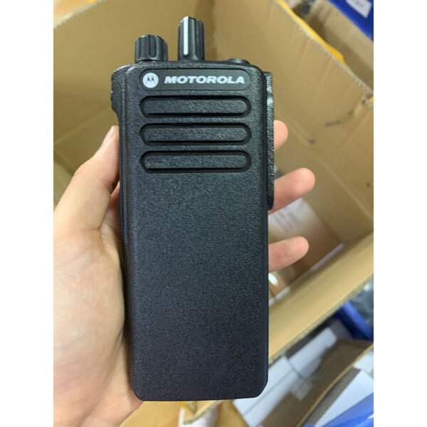 Motorola DGP8050 Radio Walkie Talkie - Image 2