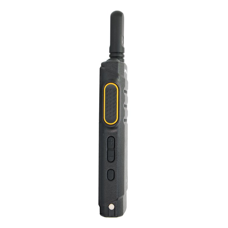 Motorola MOTOTRBO SL1600 Ultra-Slim Commercial Radio Wholesale | TSHICOM - Image 3