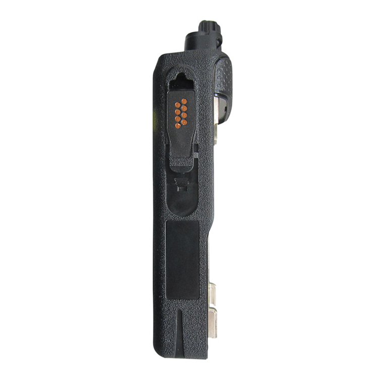 Motorola MTP3150 TETRA Digital Radio - Image 4