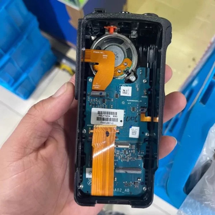 Motorola DP4600e DP4601e XiR P8628i Front Housing Kit - Image 3